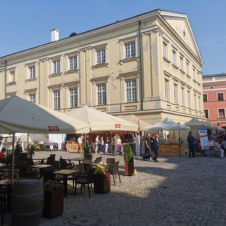 Town Square Apartment Люблин Экстерьер фото